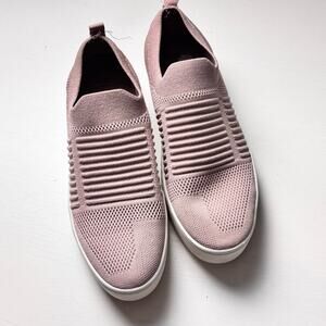 DUNES Women's Pink Slip-On Stretchy Sporty Athleisure Style  Sneakers Sz 8